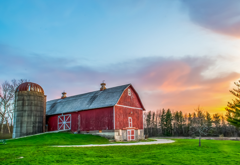 Red Wood Barn Farm Sunset